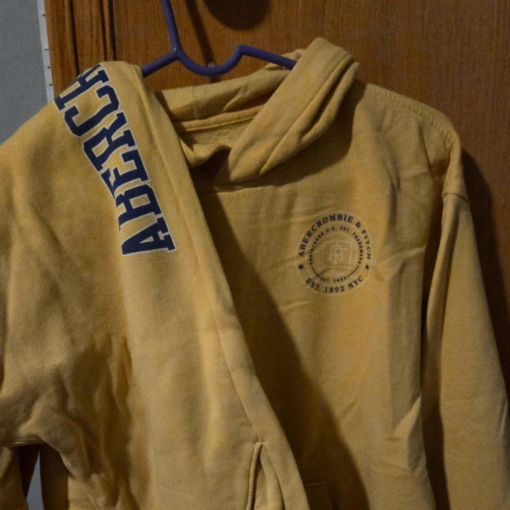 Abercrombie hoodie and joggers